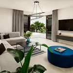 Villa Lucy - 1 Lemon -outdoor Pool , 2 Cherry-indoor Pool And 3 Plum-outdoor Pool *