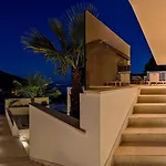 Villa Lucy - 1 Lemon -outdoor Pool , 2 Cherry-indoor Pool And 3 Plum-outdoor Pool