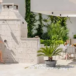 Villa Lucy - 1 Lemon -outdoor Pool , 2 Cherry-indoor Pool And 3 Plum-outdoor Pool *