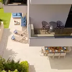 Lucy - 1 Lemon -outdoor Pool , 2 Cherry-indoor Pool And 3 Plum-outdoor Pool Villa