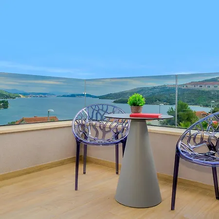 Villa Lucy - 1 Lemon -outdoor Pool , 2 Cherry-indoor Pool And 3 Plum-outdoor Pool *