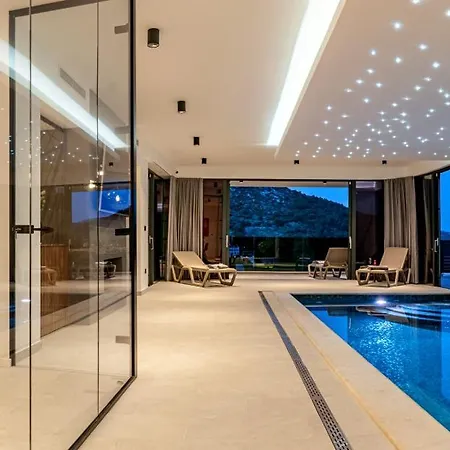 Villa Lucy - 1 Lemon -outdoor Pool , 2 Cherry-indoor Pool&3 Plum-outdoor Pool Marina