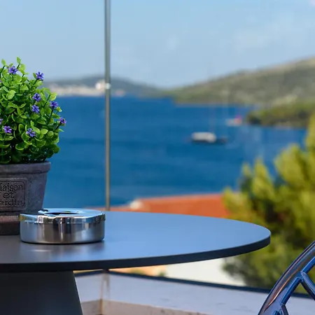 Villa Lucy - 1 Lemon -outdoor Pool , 2 Cherry-indoor Pool And 3 Plum-outdoor Pool *